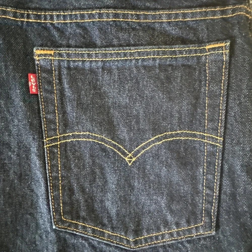 Levi's 517 Jeans Mens 38x30 Blue Bootcut Denim Dark Wash Classic Fit #916